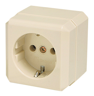 Stop Kontak Arde Outbow Broco / Socket Outlet Broco