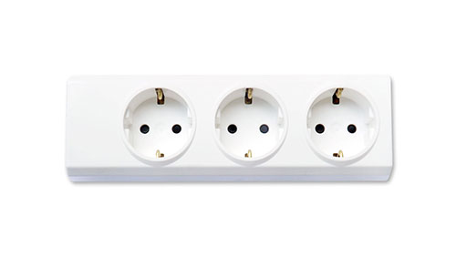 Stop Kontak 3 Lubang Broco / Multiple Portable Socket Outlet (3 Socket)